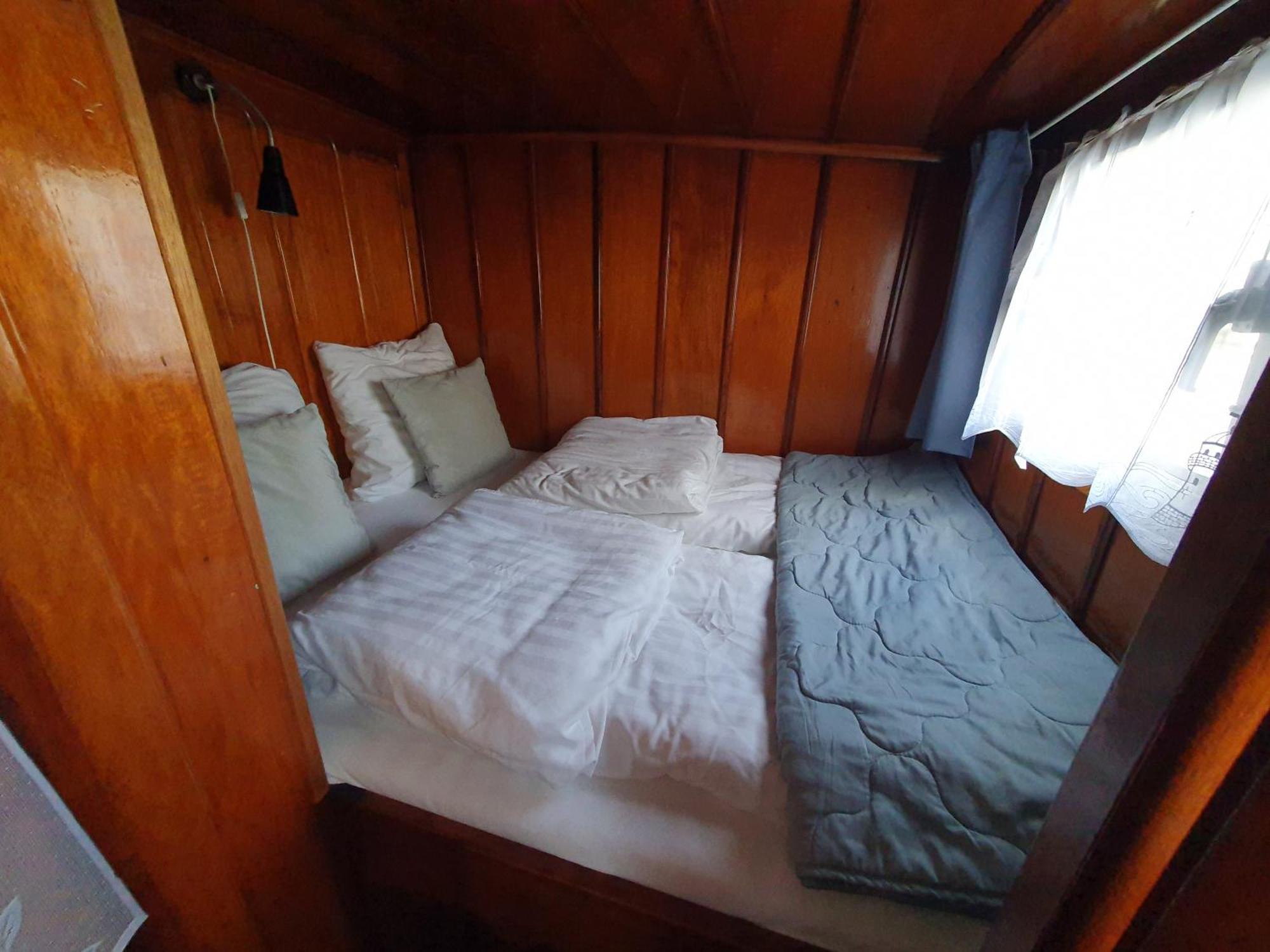 Houseboat Holiday Apartments Róterdam Habitación foto